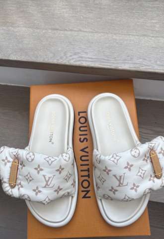 https://www.vipluxury.sk/Louis Vuitton šľapky