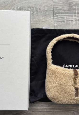 https://www.vipluxury.sk/YSL kabelka