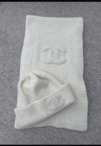 https://www.vipluxury.sk/Chanel set