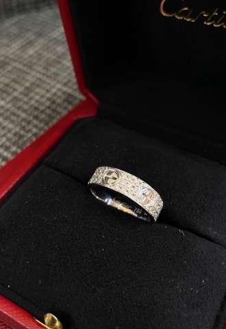 https://www.vipluxury.sk/Cartier love prsten