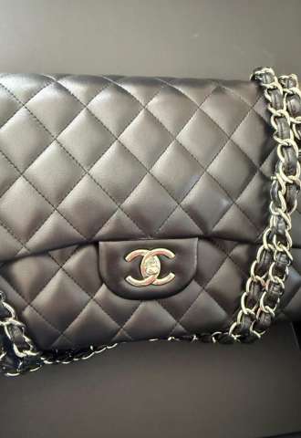 https://www.vipluxury.sk/Chanel Jumbo kabelka