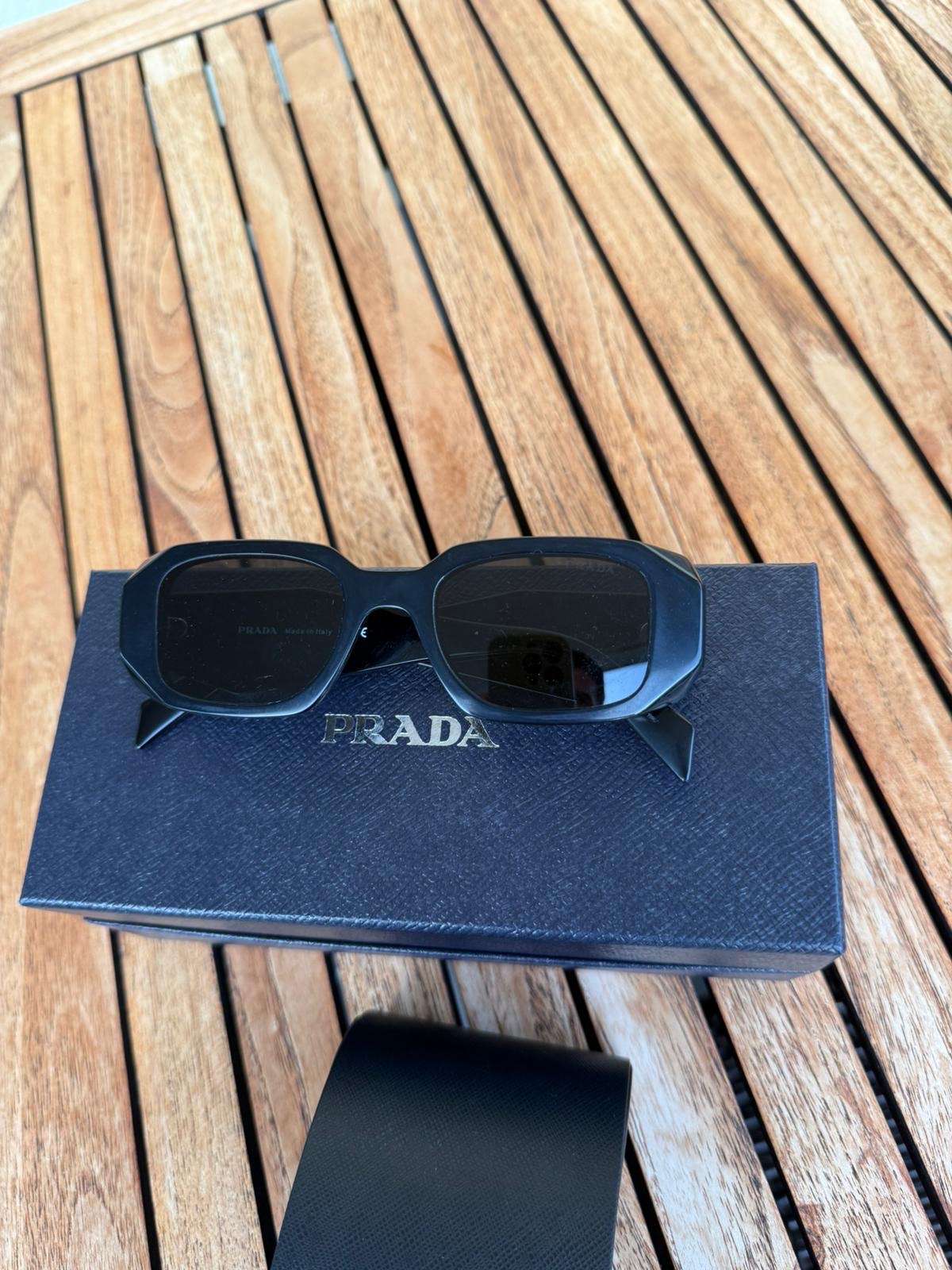 Prada okuliare