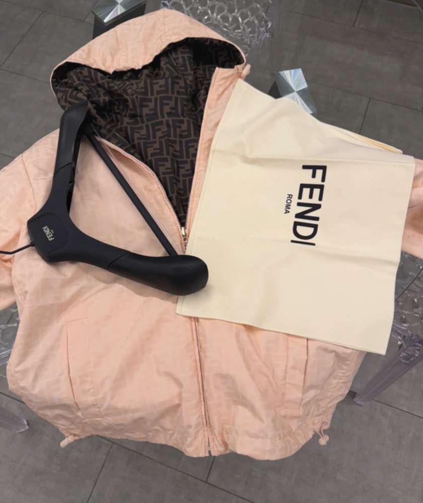 Fendi obojstranná Bunda