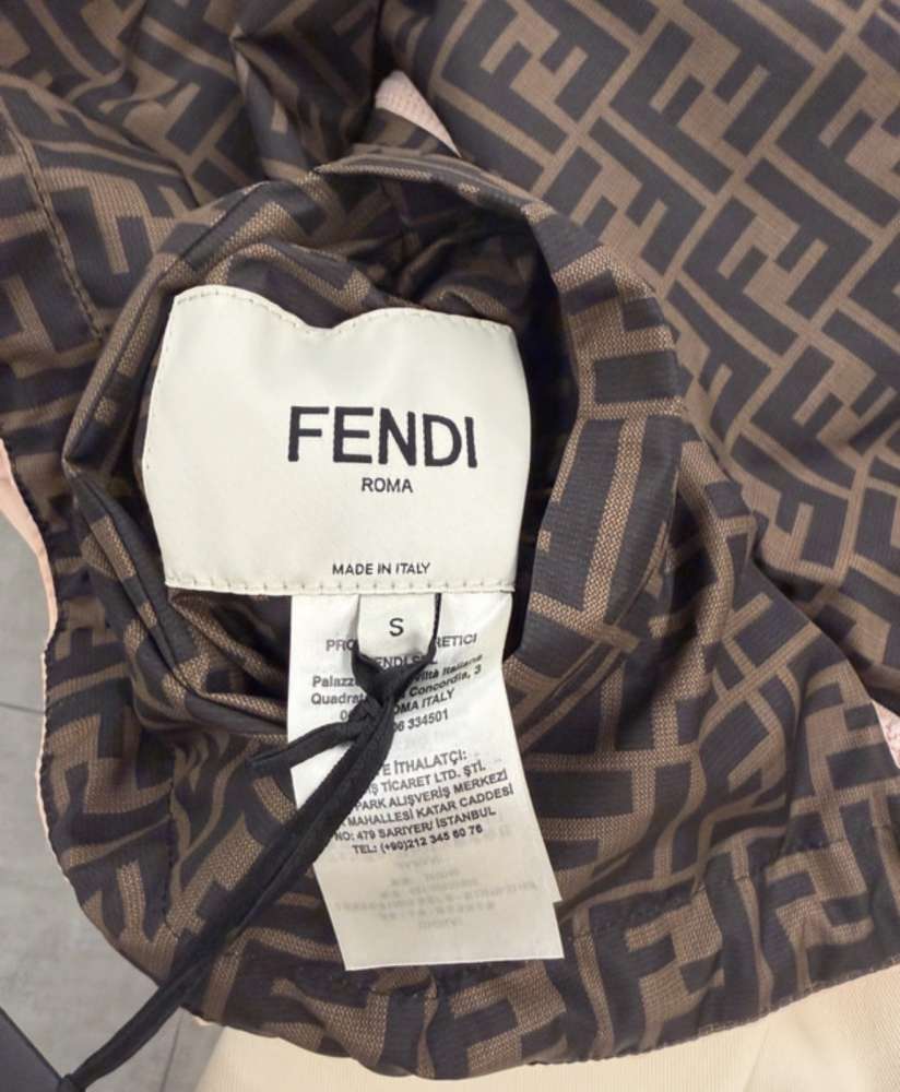 Fendi obojstranná Bunda