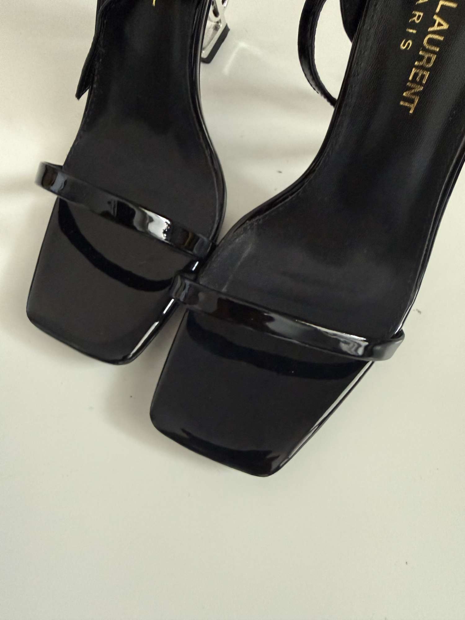 Ysl opyum sandále 38