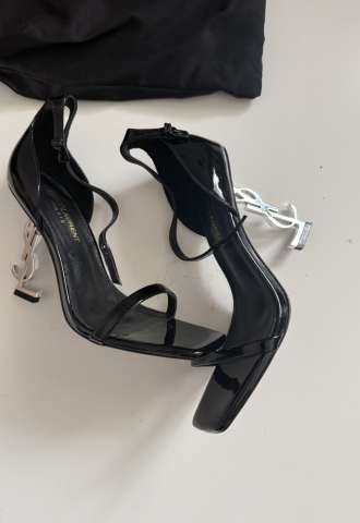 https://www.vipluxury.sk/Ysl opyum sandále 38