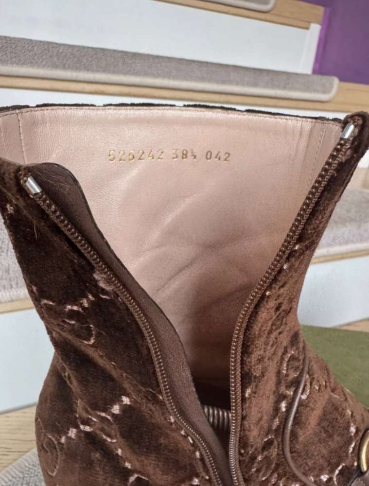 Gucci kotnicky