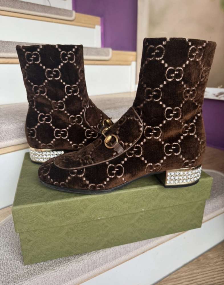Gucci kotnicky