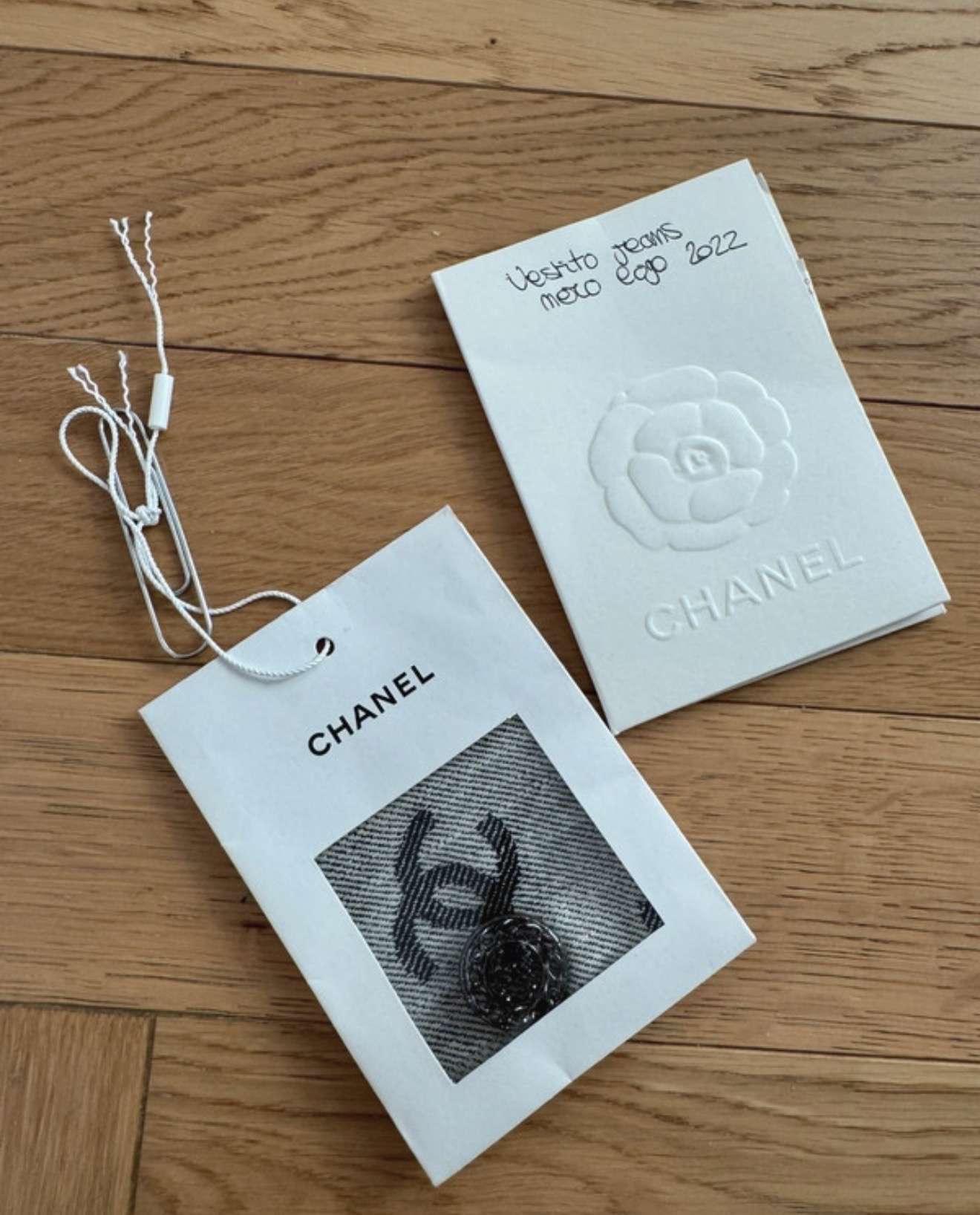 Chanel šaty