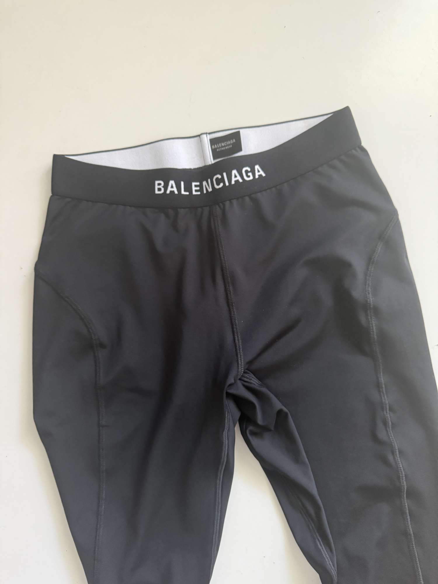 Balenciaga legíny xs