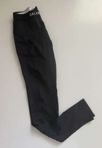 https://www.vipluxury.sk/Balenciaga legíny xs