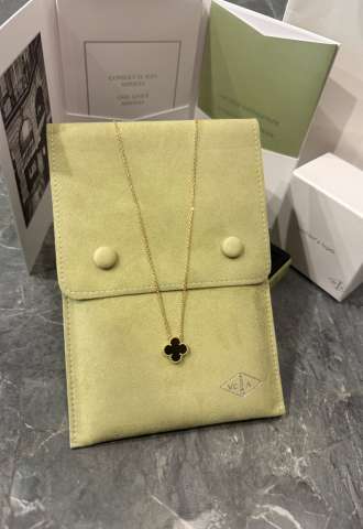 https://www.vipluxury.sk/Van Cleef & Arpels Vintage Alhambra nahrdelník