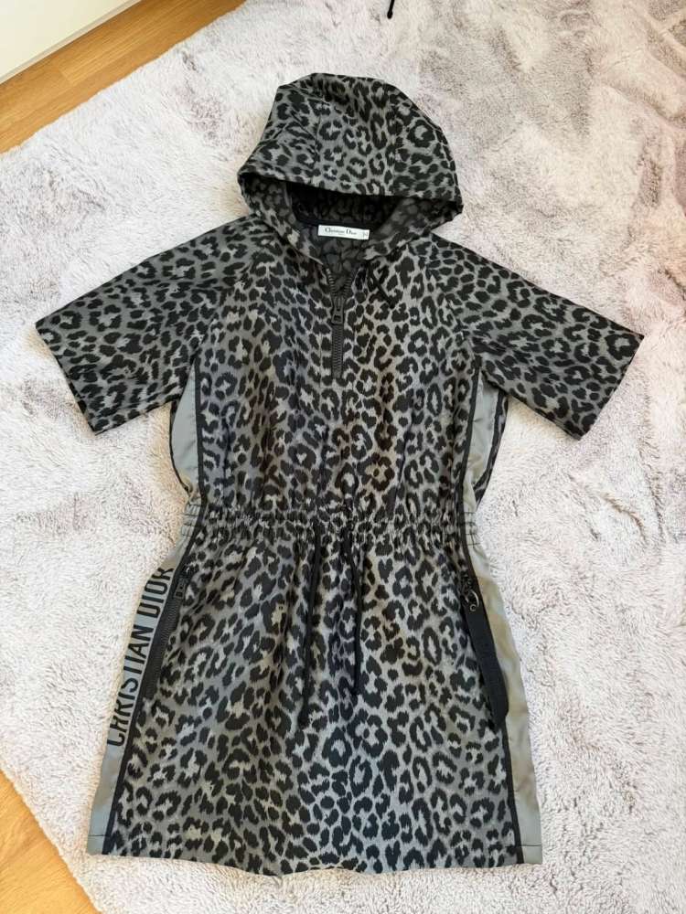 Dior saty