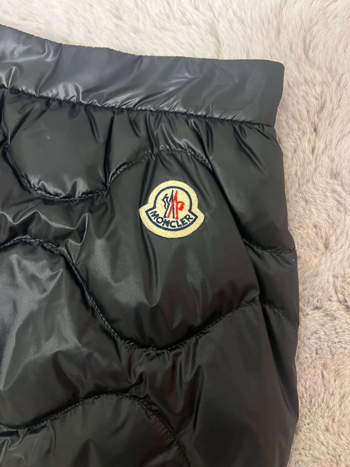 Moncler sukna