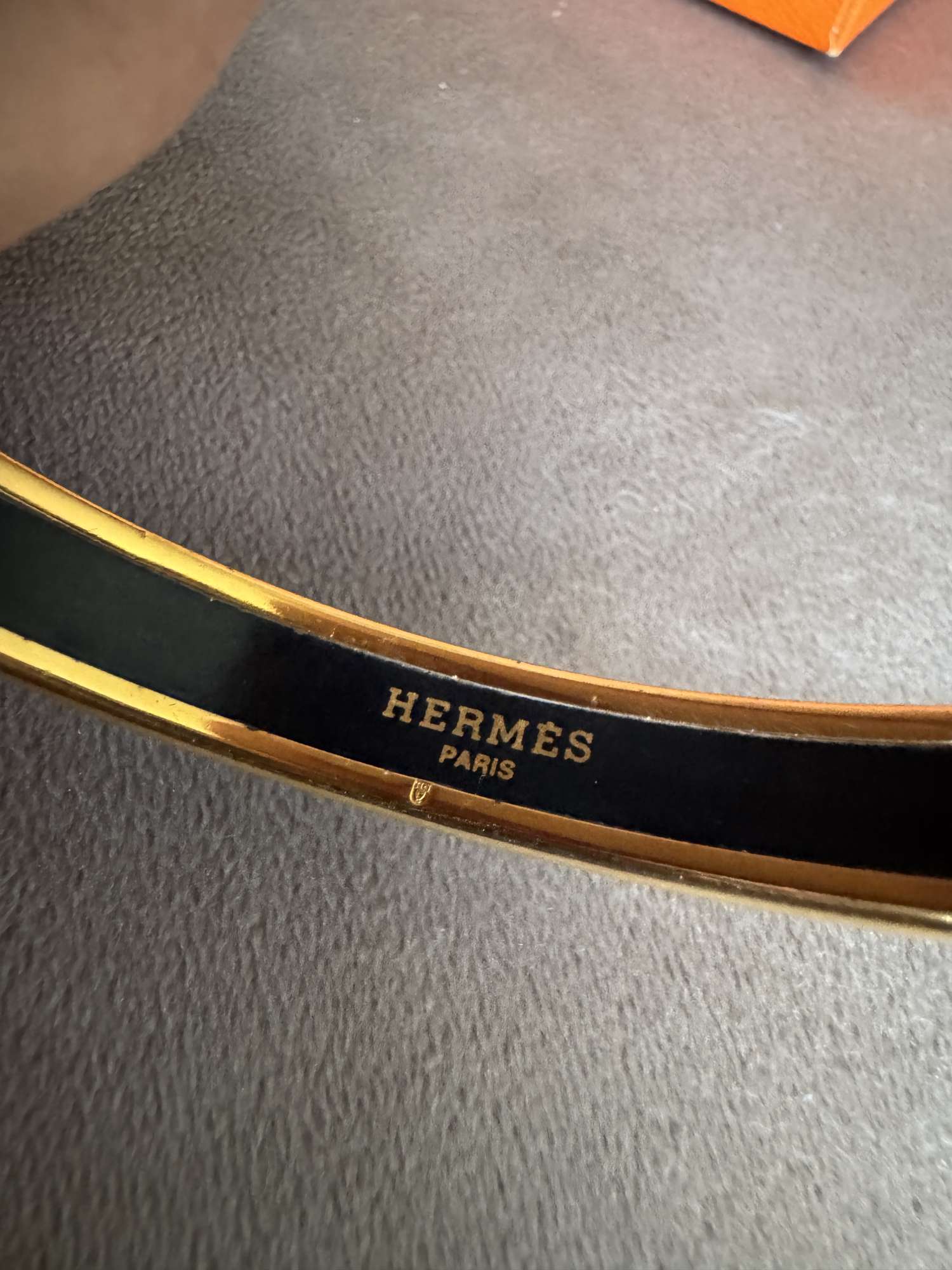 Hermes naramek