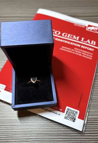 https://www.vipluxury.sk/Prsteň 14K RUŽOVÉ ZLATO, PRÍRODNÝ ZAFÍR A DIAMANTY