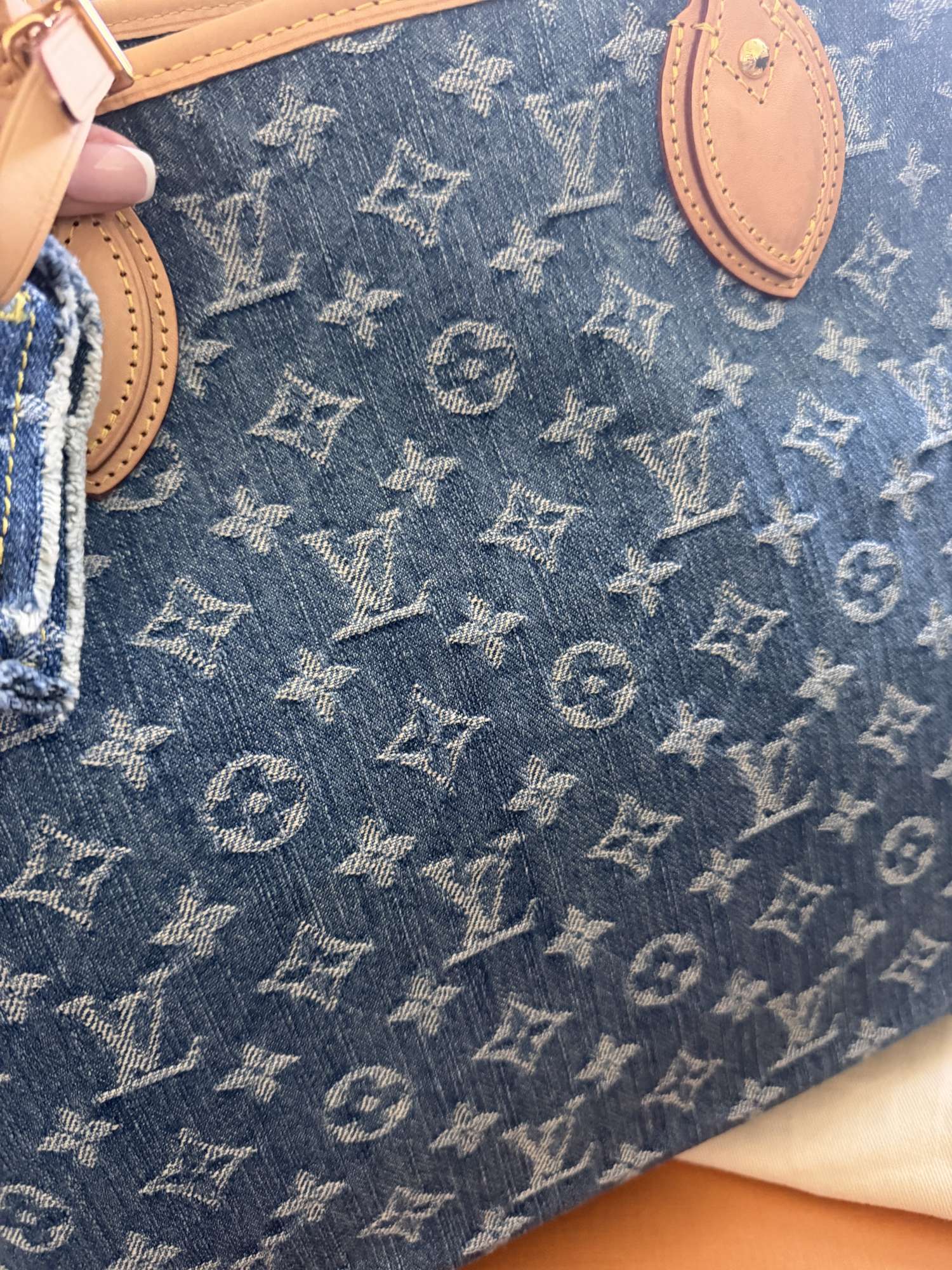 Louis Vuitton Neverfull MM Monogram Denim Blue M13192 with Pouch & Receipt