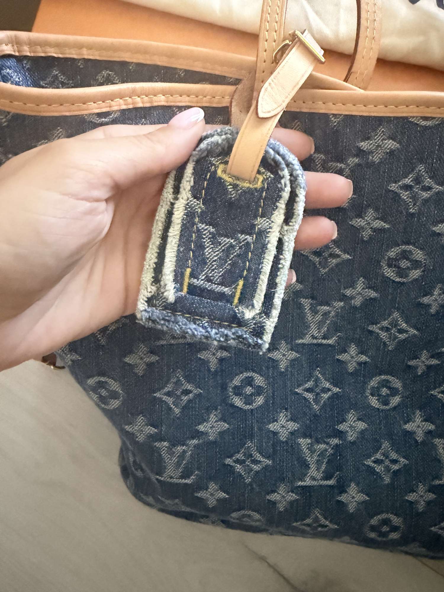 Louis Vuitton Neverfull MM Monogram Denim Blue M13192 with Pouch & Receipt