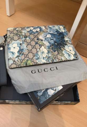 https://www.vipluxury.sk/Gucci clutch