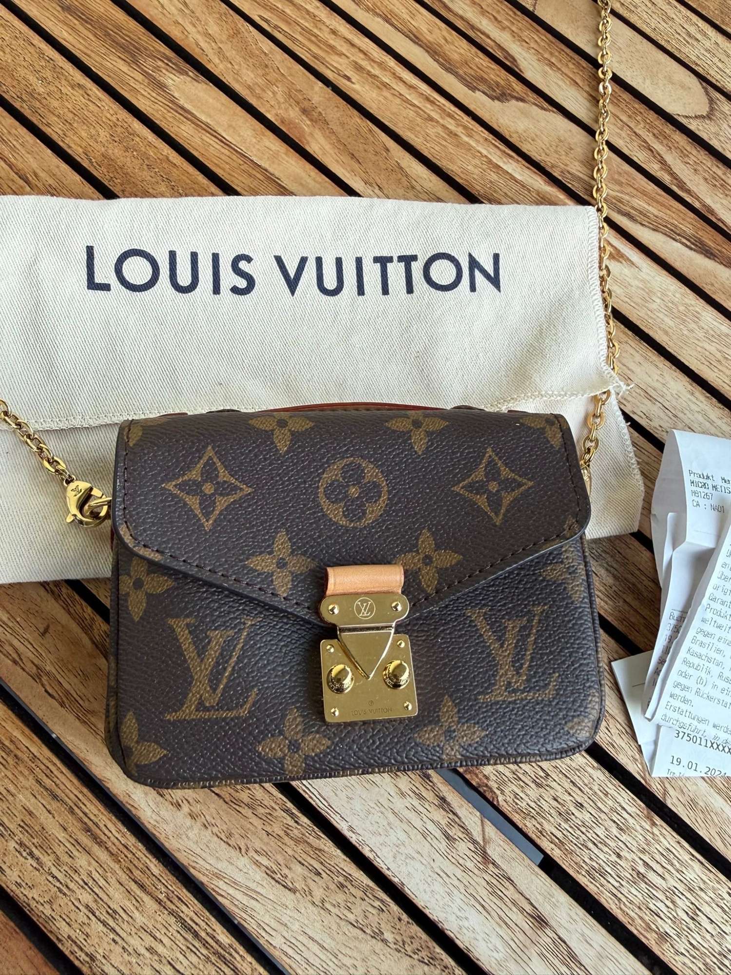 Louis Vuitton Micro Metis