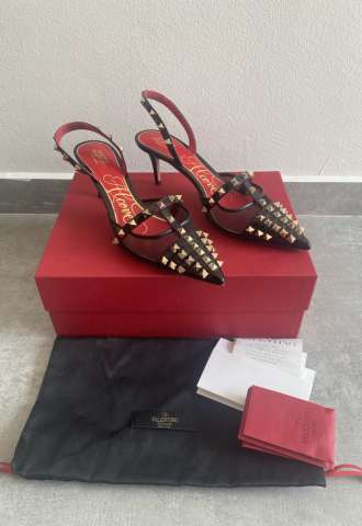 https://www.vipluxury.sk/Valentino slingbacks