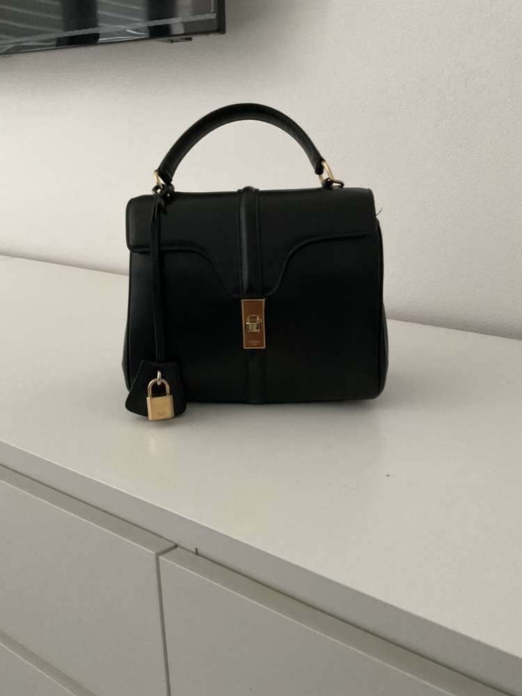 Celine 16 malých