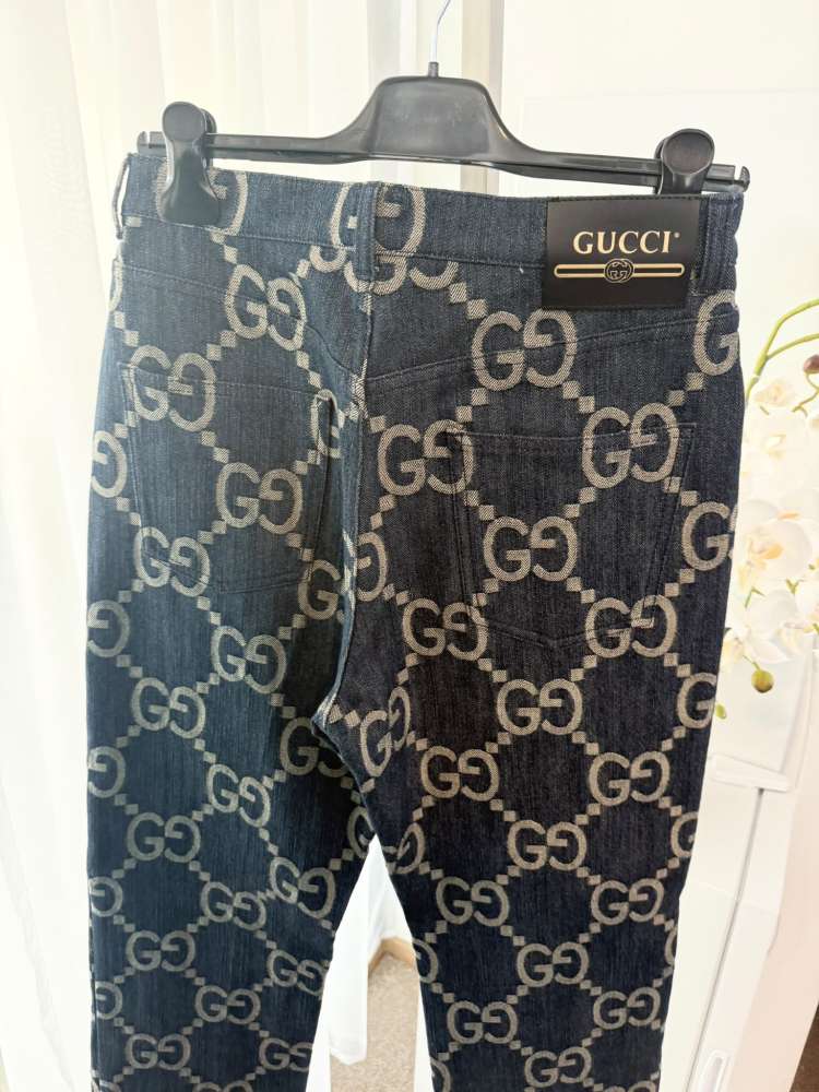 Gucci rifle