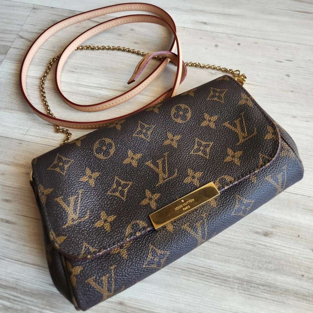 Louis Vuitton Favorite PM