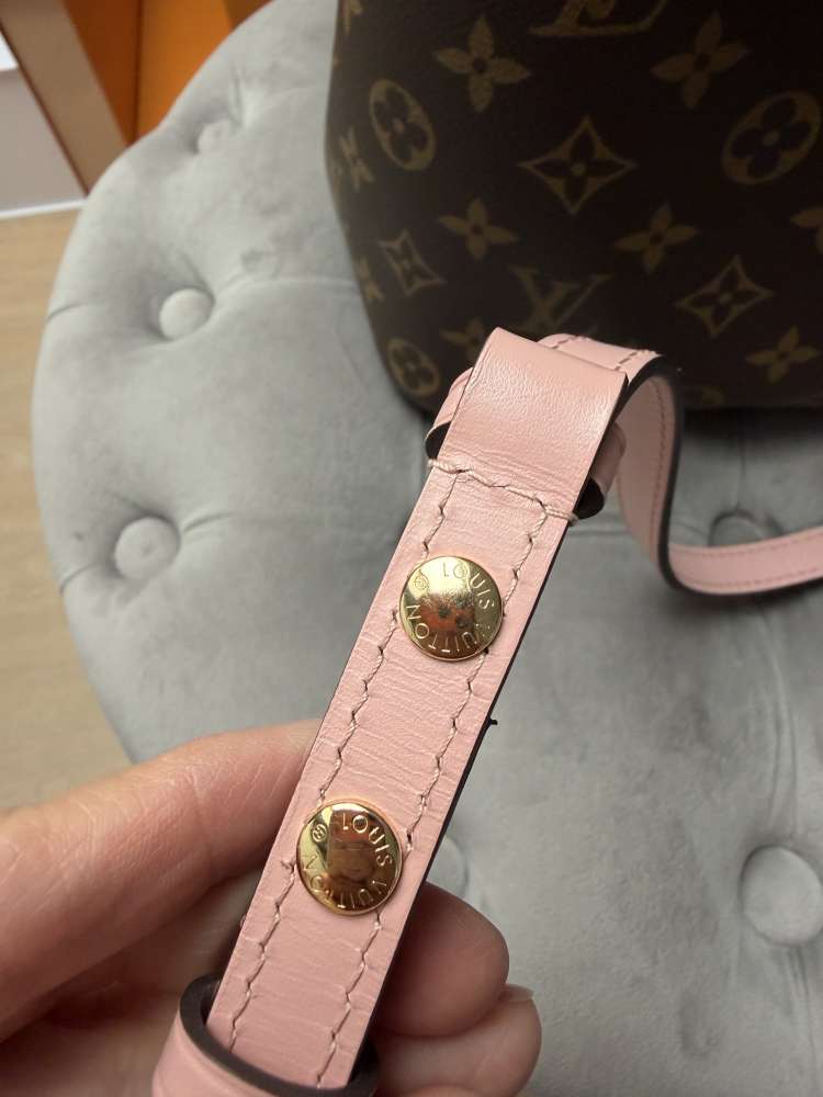 Nádherná Louis Vuitton