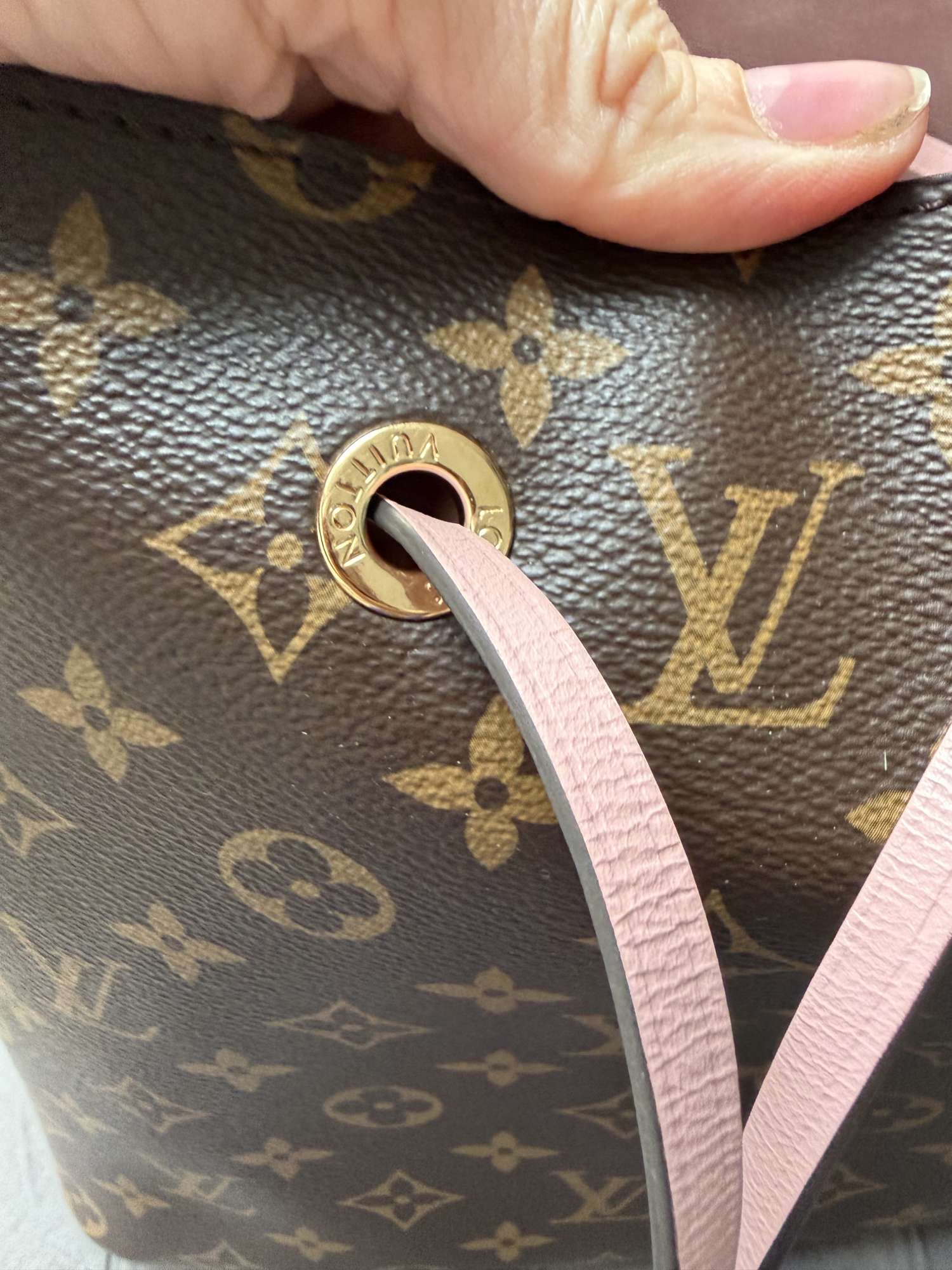 Nádherná Louis Vuitton