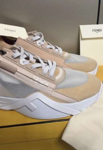 https://www.vipluxury.sk/Fendi tenisky