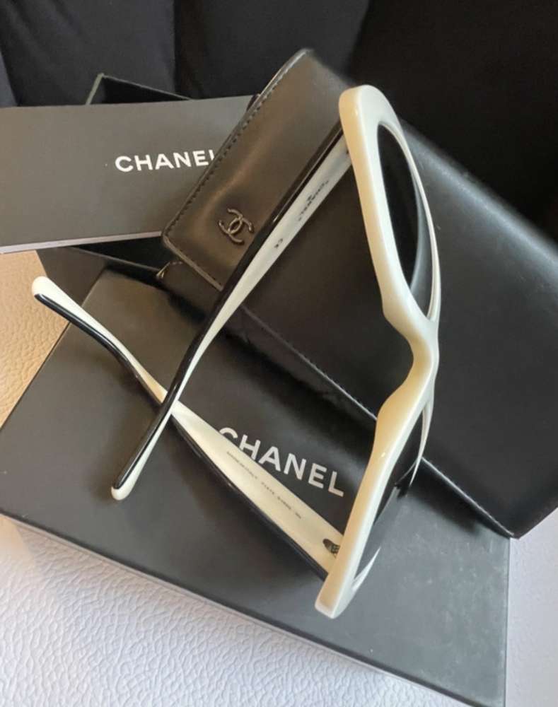 Chanel okuliare