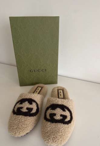 https://www.vipluxury.sk/Gucci šľapky