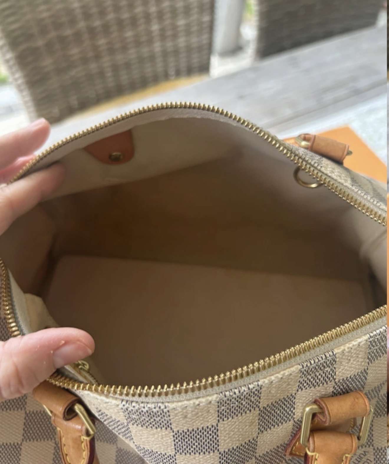 Louis Vuitton speedy 30