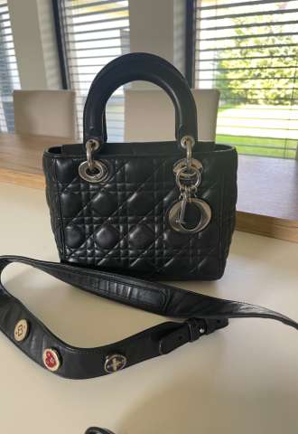 https://www.vipluxury.sk/Lady Dior small