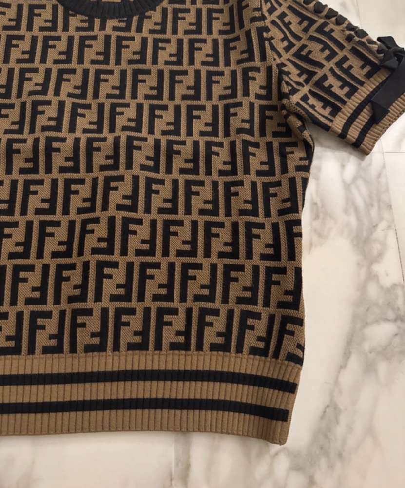 Fendi svetrik