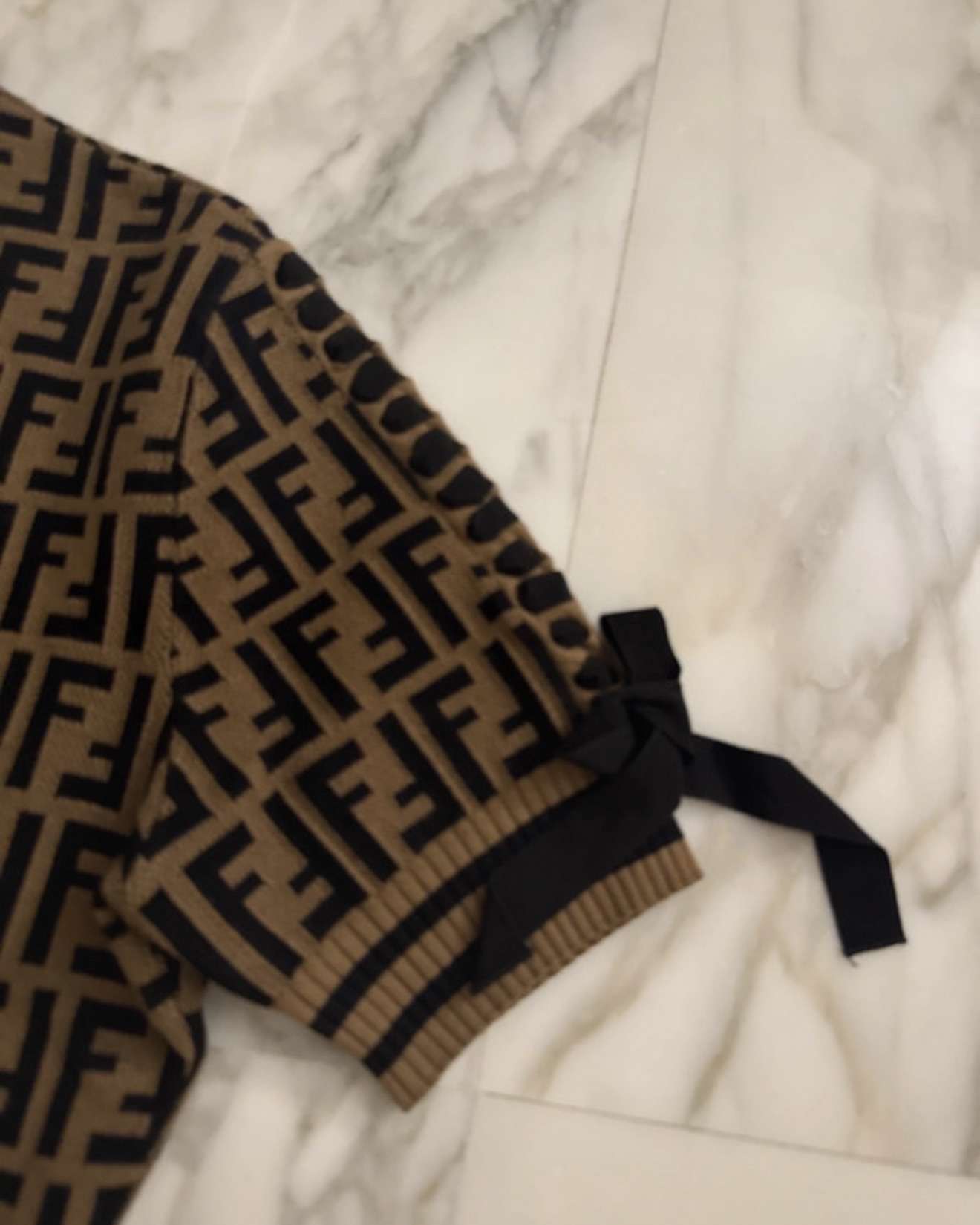 Fendi svetrik