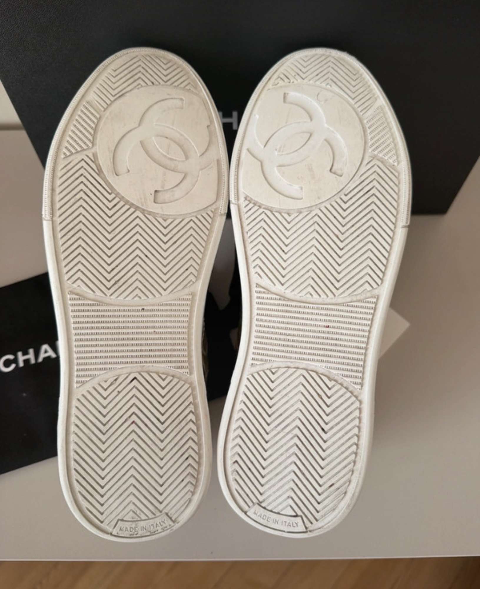 Chanel tenisky