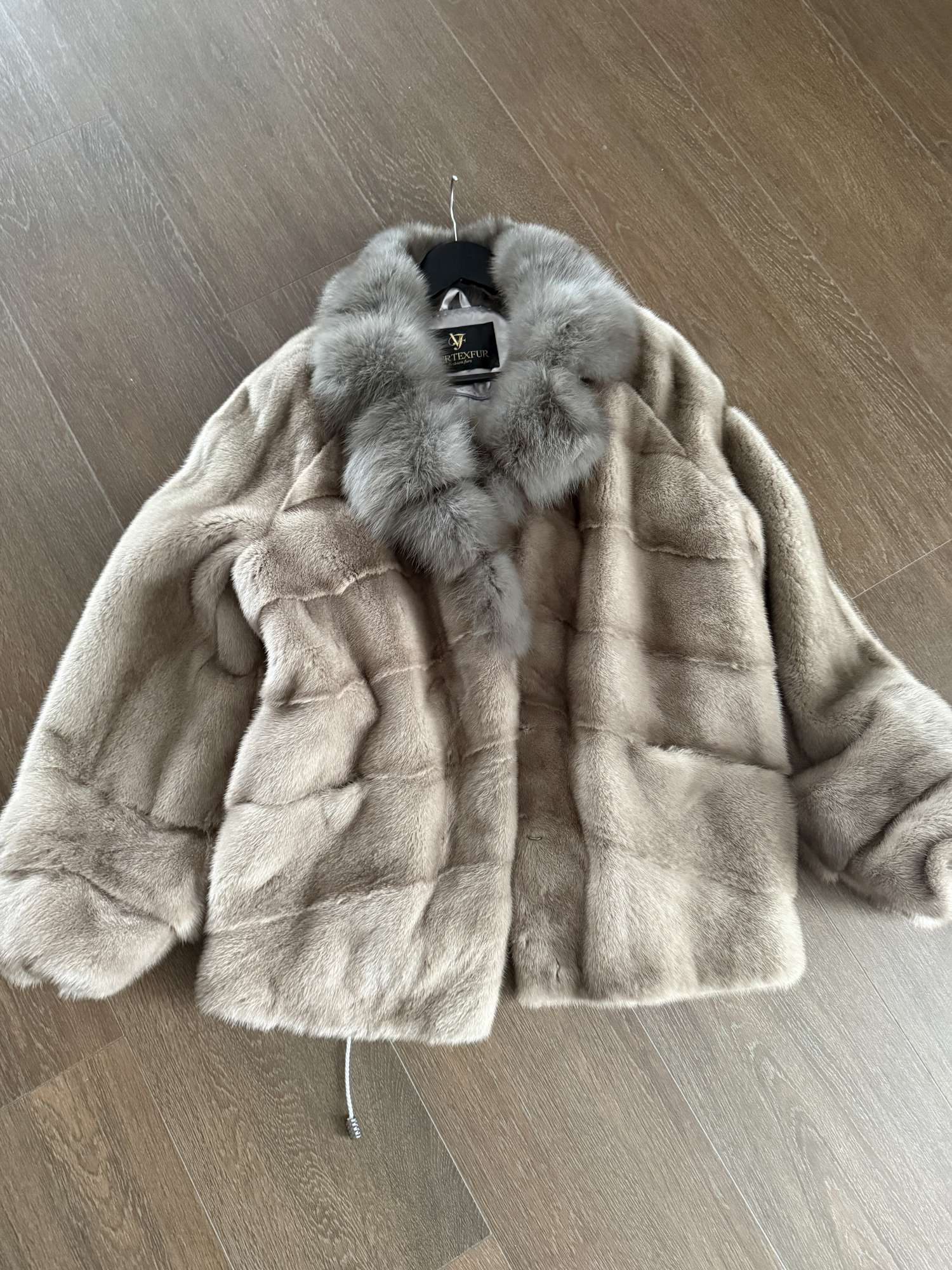 EXKLUZÍVNA KOŽUŠINA NORKA & SOBOL 🤎 Luxus, ktorý jednoducho neprehliadneš.