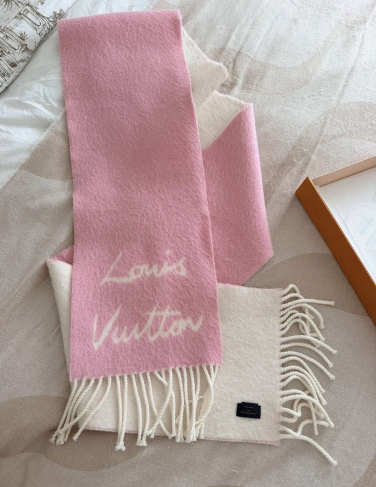 Louis Vuitton Šál