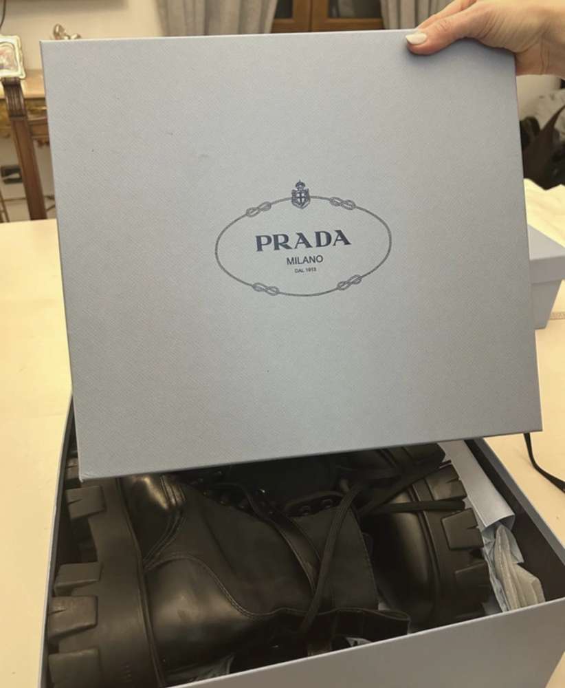 Prada čižmy