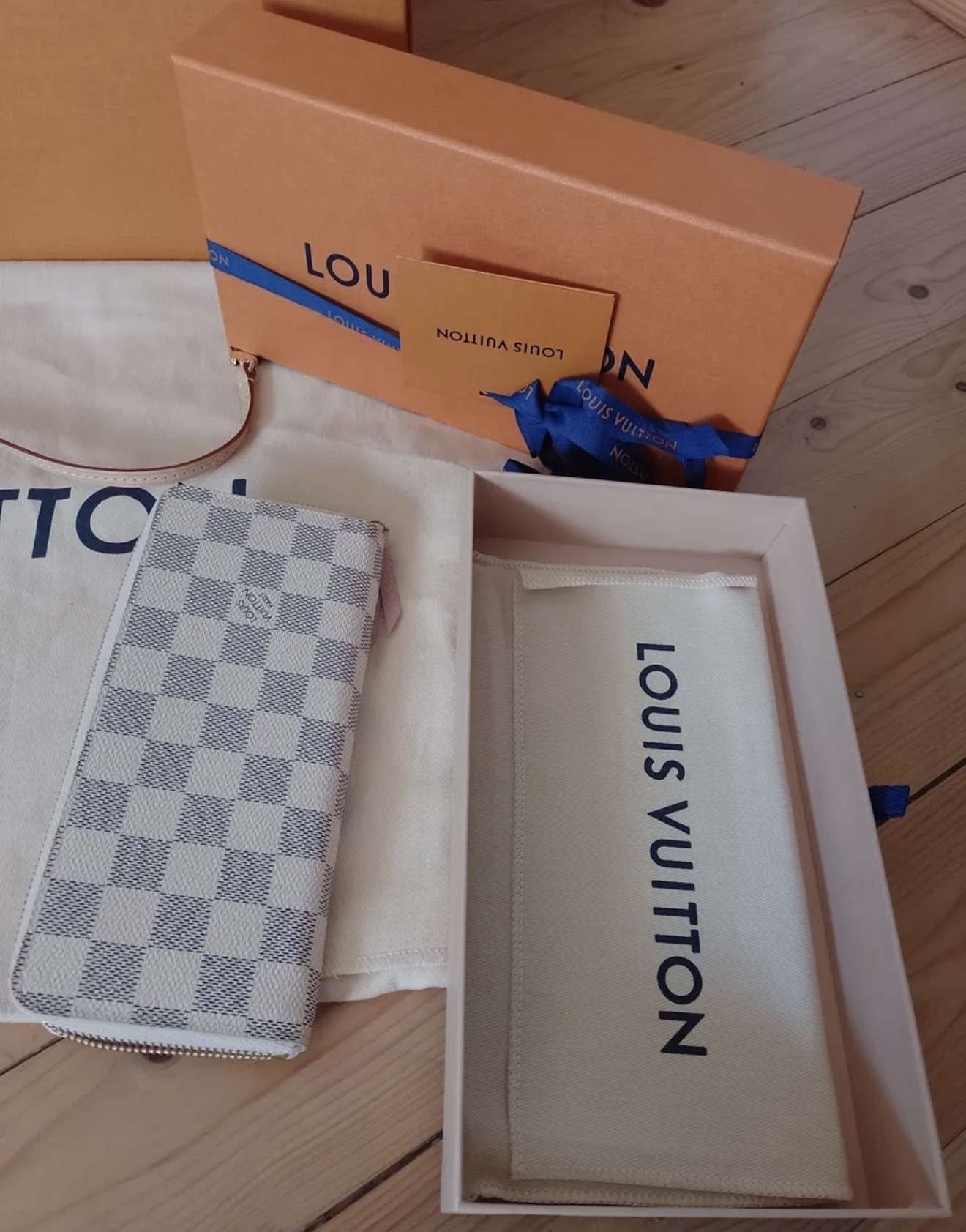 Louis Vuitton peňaženka