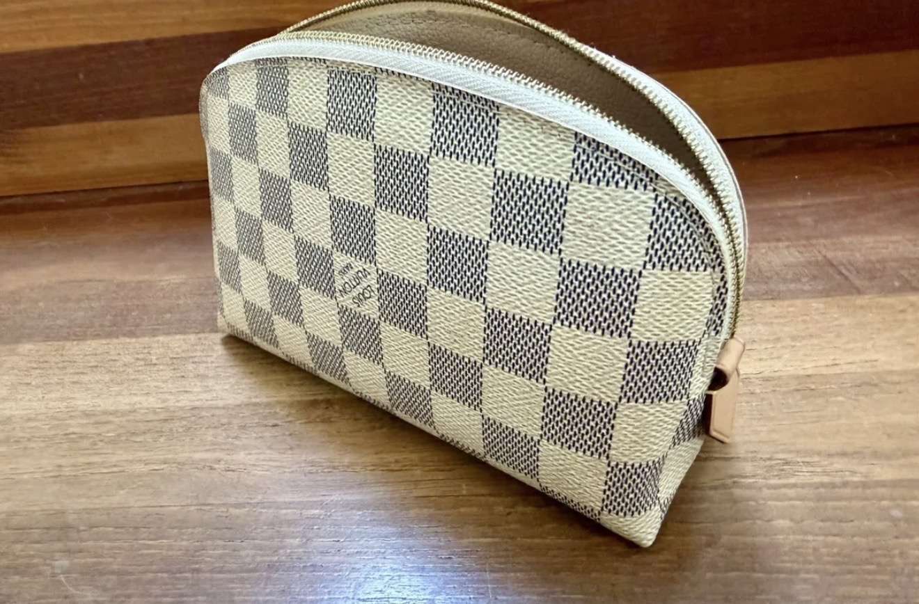 Louis Vuitton kozmetická taška