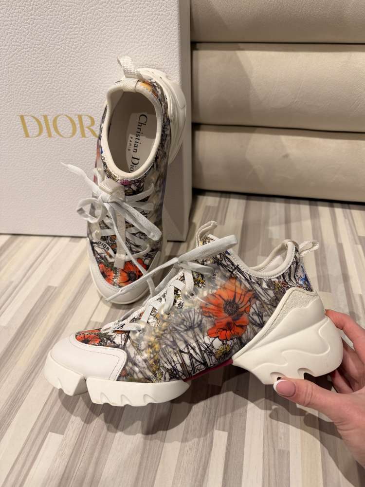 Dior D-Connect “Mille Fleurs” Multicolor
