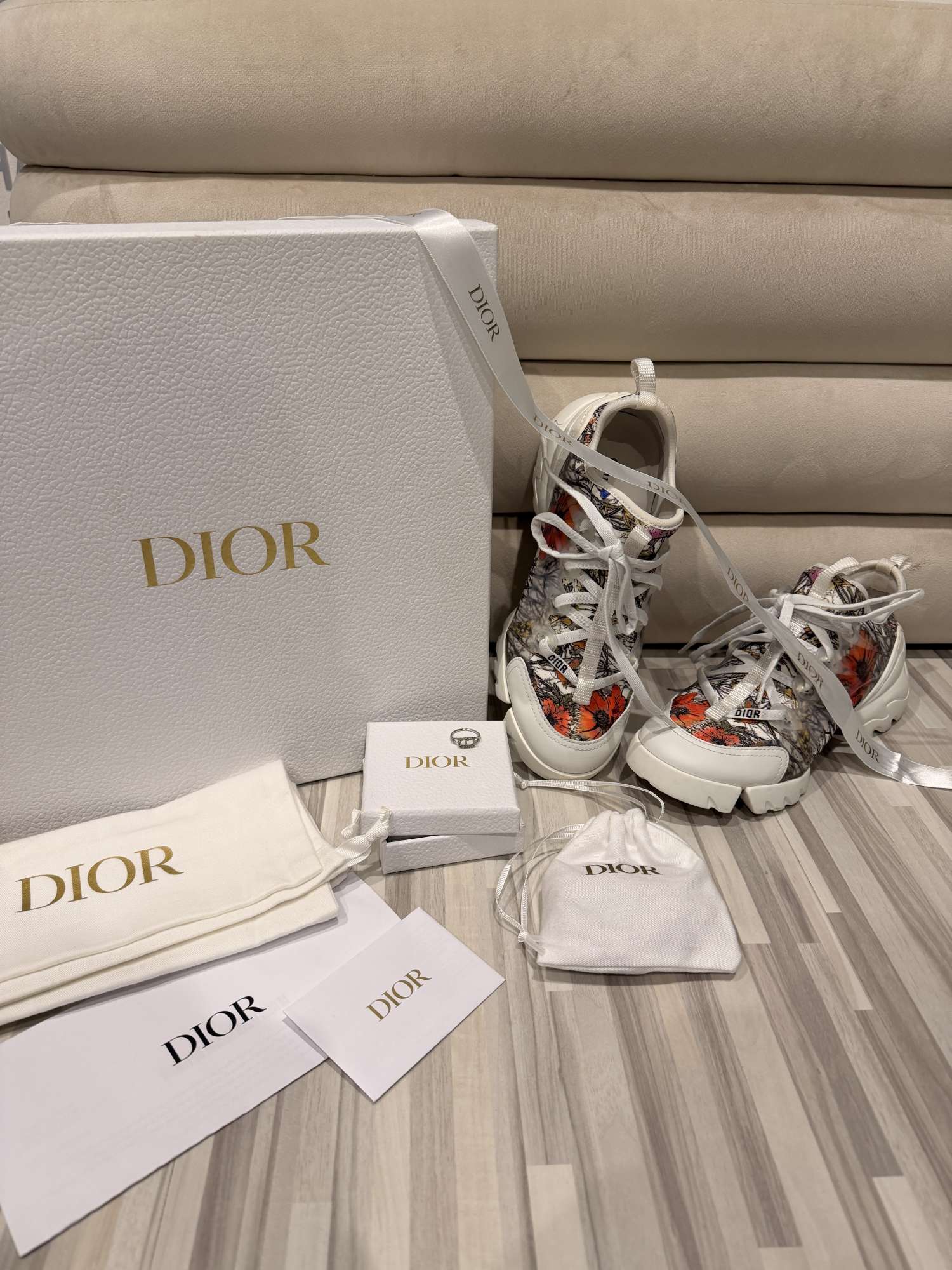 Dior D-Connect “Mille Fleurs” Multicolor