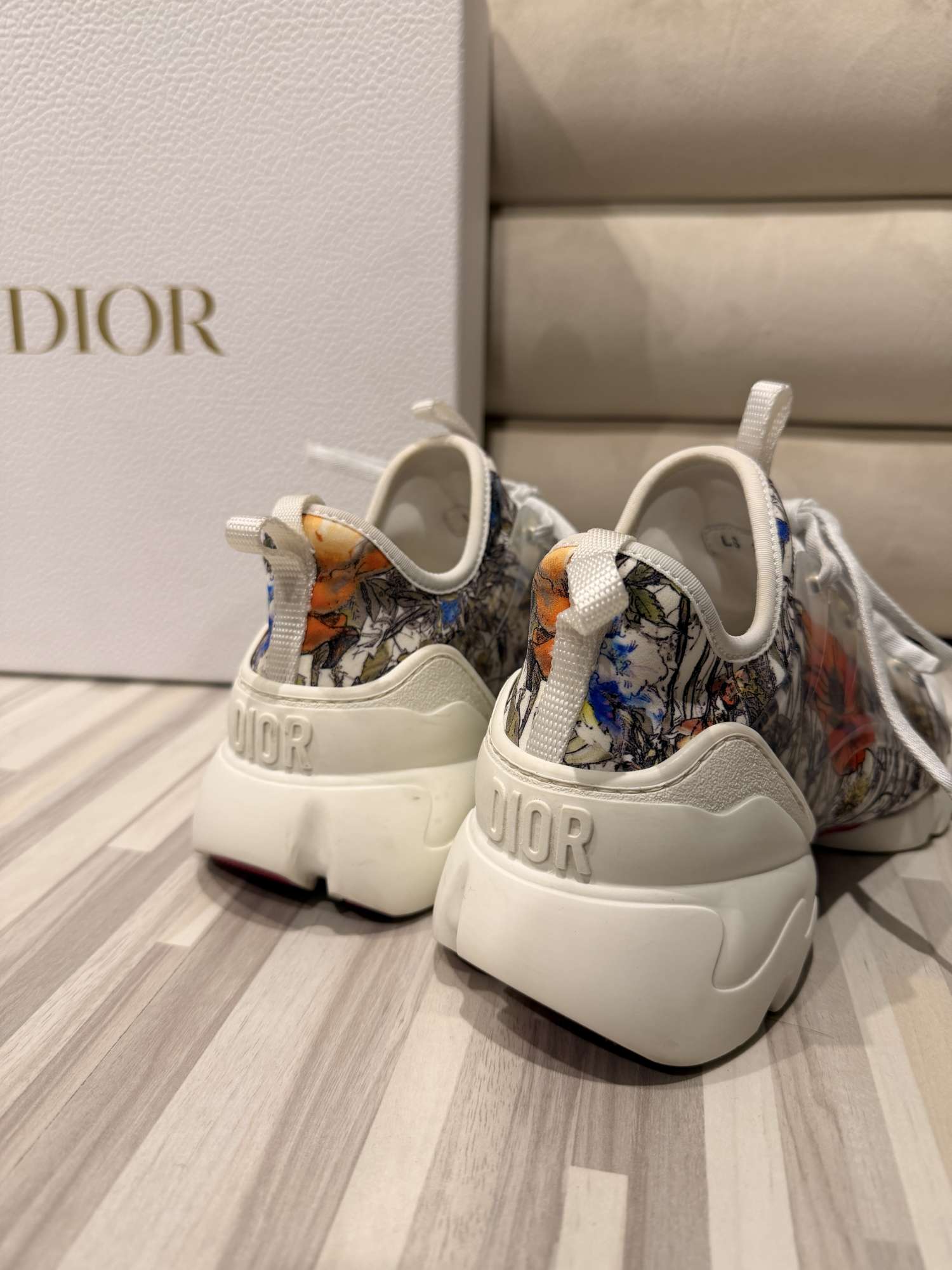 Dior D-Connect “Mille Fleurs” Multicolor