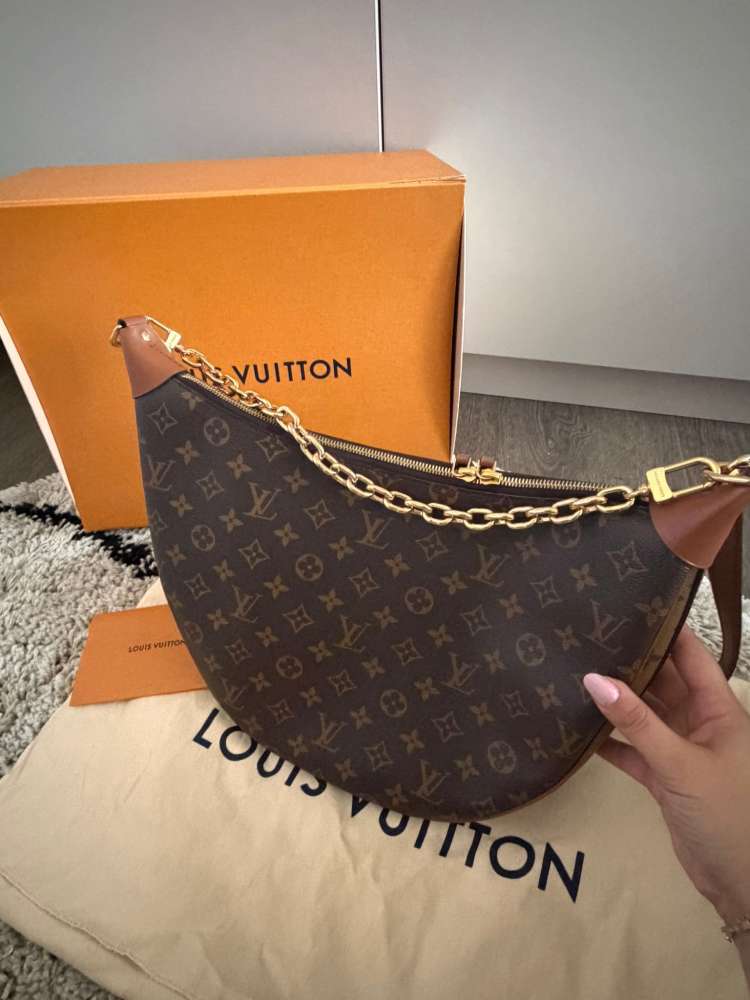 Louis Vuitton Loop Hobo