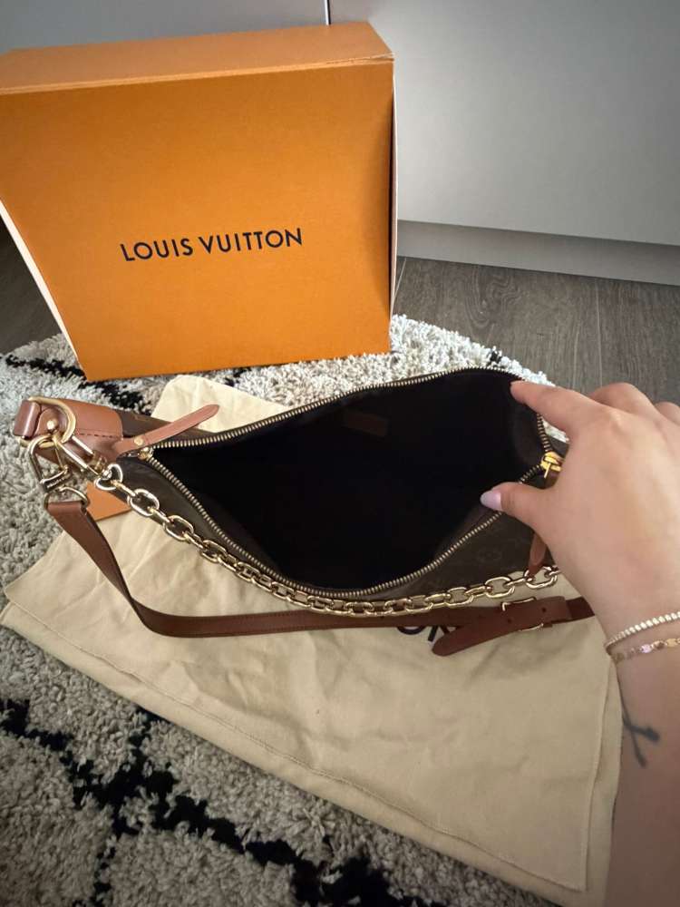Louis Vuitton Loop Hobo