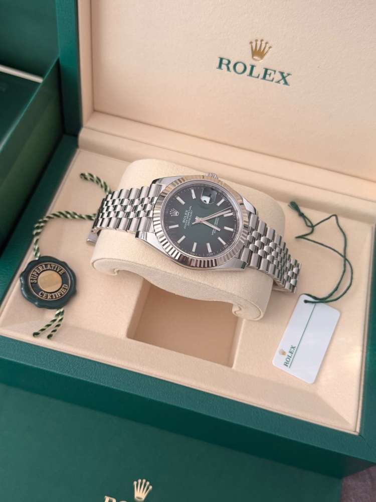 Rolex Oyster Perpetual Datejust Ombre Green Jubilee 41