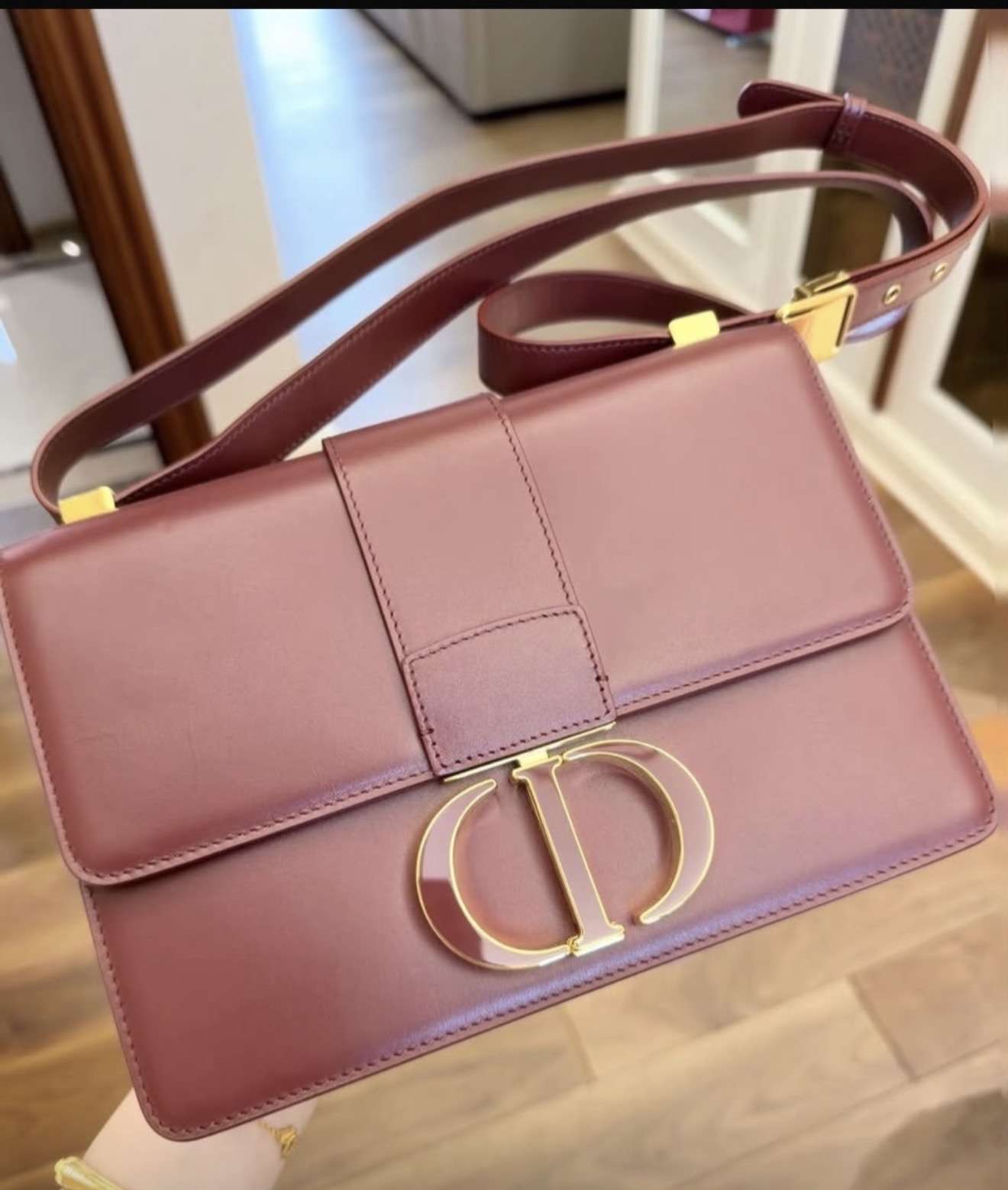 Dior Montaigne 30